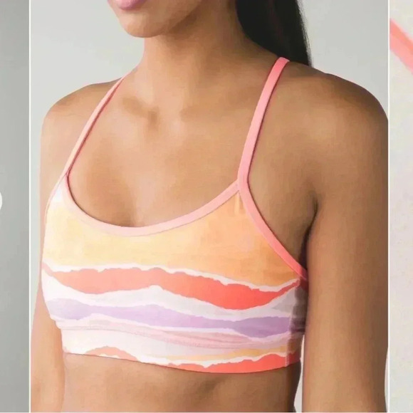 Lululemon Flow Y sports bra - Picture 1 of 9